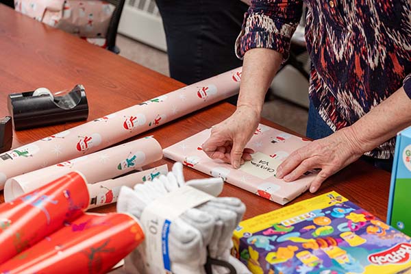 METS gift giving campaign 2025