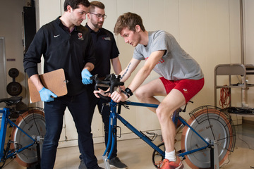 Biomechanics lab lecturer keeps class fun while online