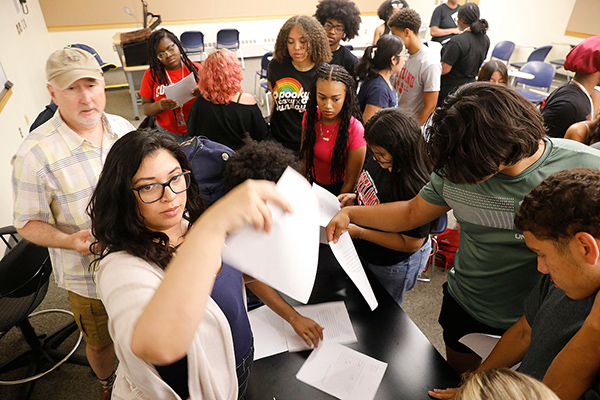 SUNY Cortland EOP students in vanguard of new state internship program